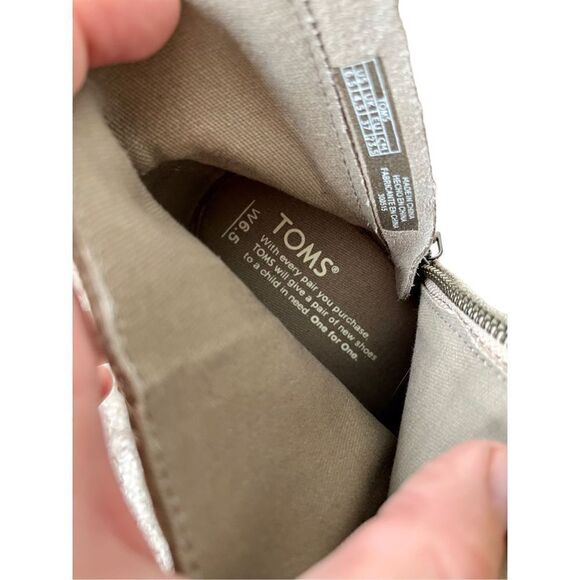 Toms Womens Size 6.5 Desert Wedge High Taupe Suede Croc Embossed Ankle Bootie - Picture 4 of 12